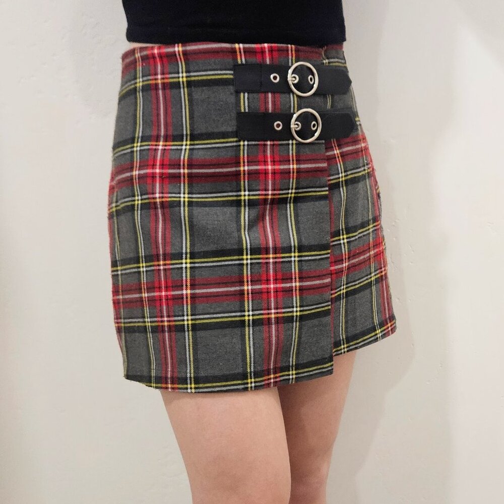 Gray Plaid Mini Skirt - Picture 2 of 8